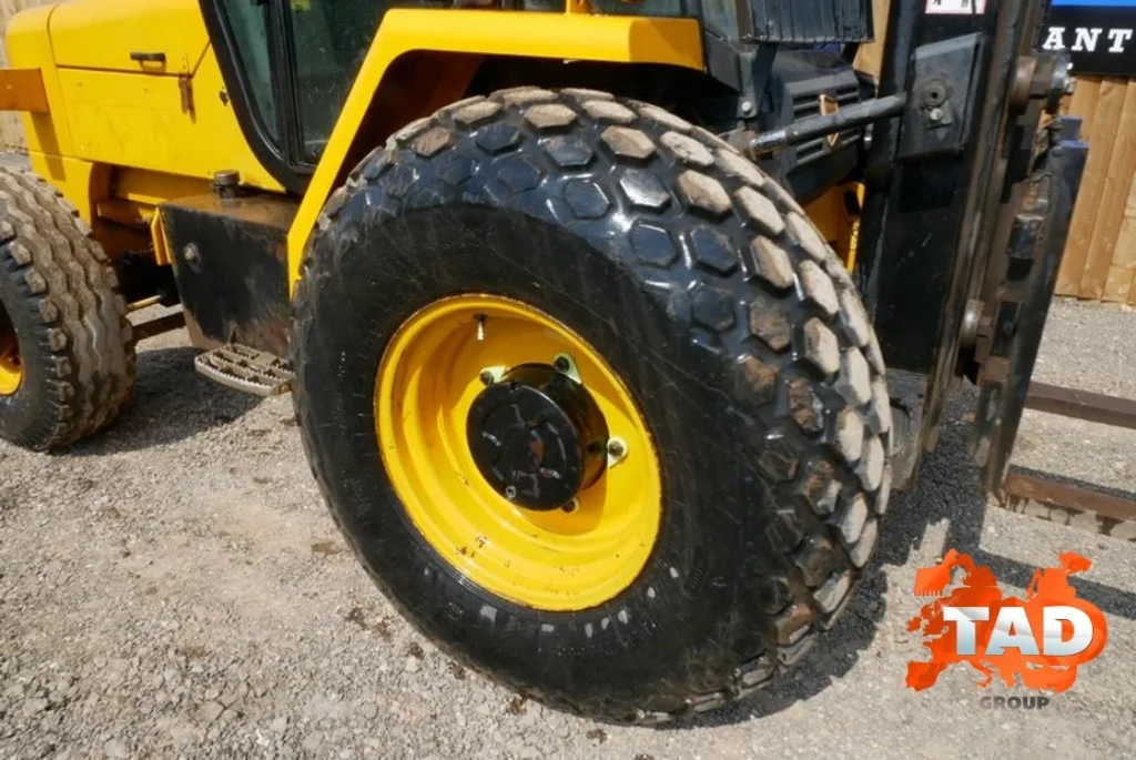 1630009661 vilochnyj pogruzchik jcb