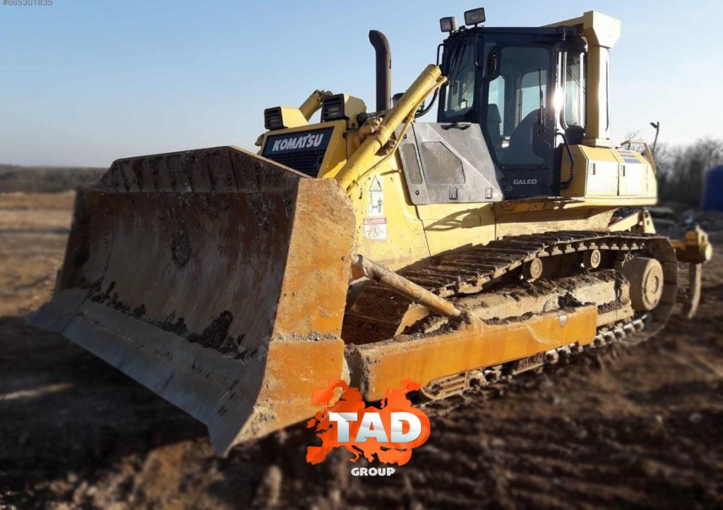 1687868776 buldozer komatsu d65