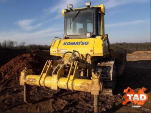 1687868860 buldozer komatsu d65