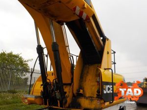 1765319560 peregruzhatel jcb js160w
