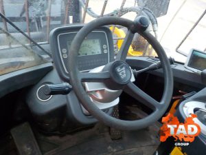1765459187 frontalnyj pogruzchik jcb