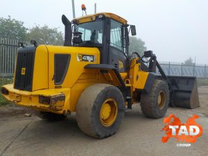 1765459505 frontalnyj pogruzchik jcb