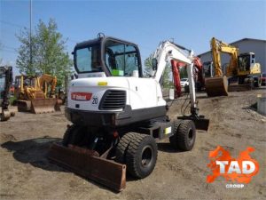 1793602277 miniekskavator bobcat e55w