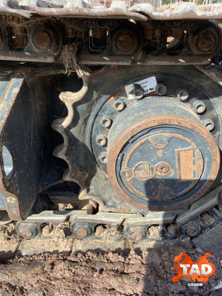 1798866382 miniekskavator komatsu pc95r 2