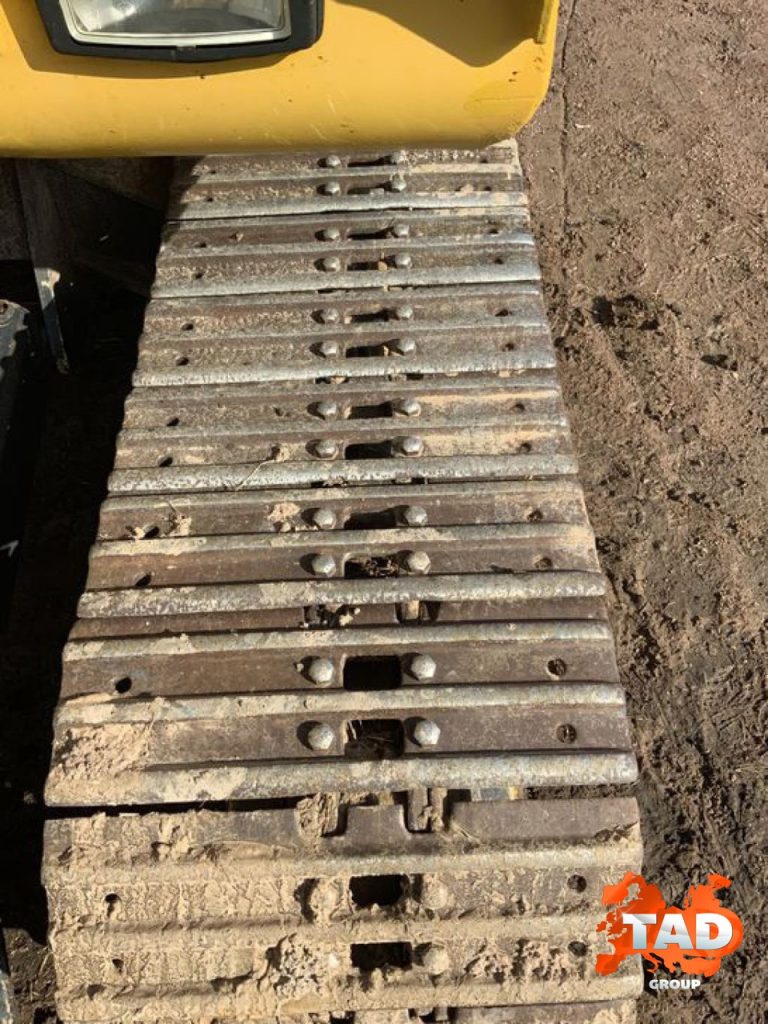 1798866971 miniekskavator komatsu pc95r 2