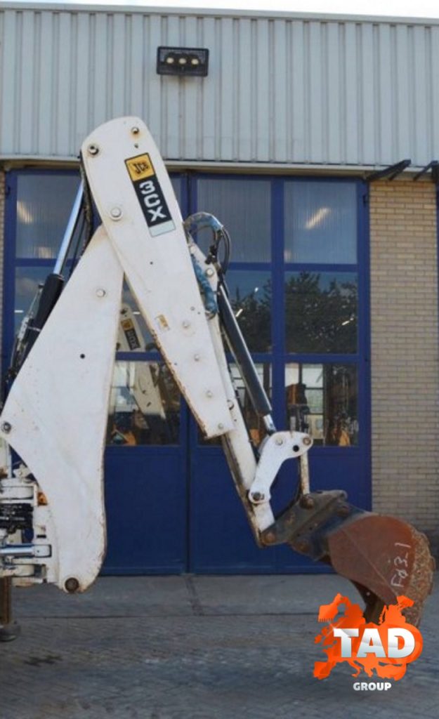 1870323876 ekskavator pogruzchik jcb3cx 2009