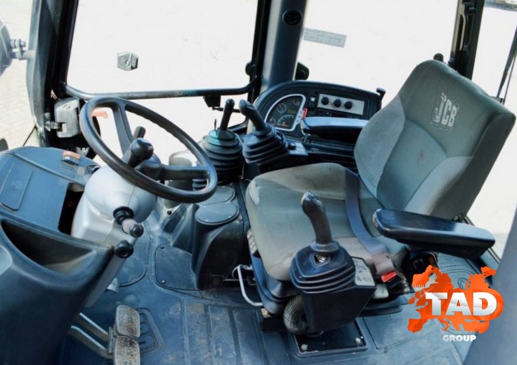 1870324048 ekskavator pogruzchik jcb3cx 2009