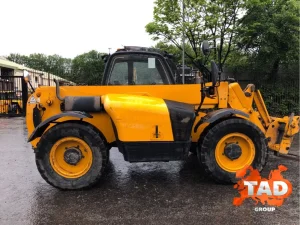 1883163118 teleskopicheskij pogruzchik jcb