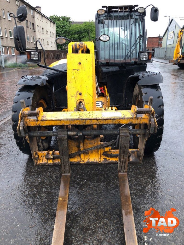1883163375 teleskopicheskij pogruzchik jcb