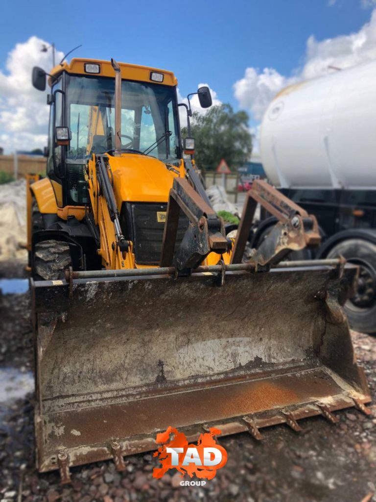 1895395561 ekskavator pogruzchik jcb 3cx