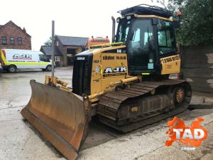 1918386468 buldozer cat d4k