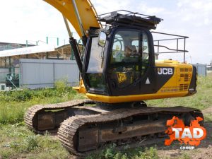 1924667891 gusenichnyj ekskavator jcb