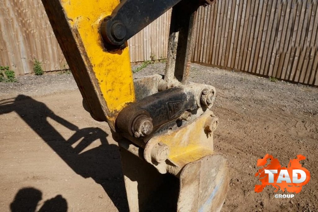 1924799342 miniekskavator jcb 8060