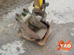1931235018 miniekskavator jcb 8030zts