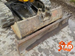 1931235049 miniekskavator jcb 8030zts