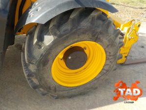 1933320240 teleskopicheskij pogruzchik jcb