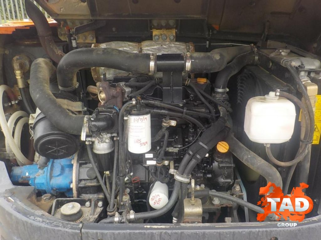 1936339822 miniekskavator doosan dx60r