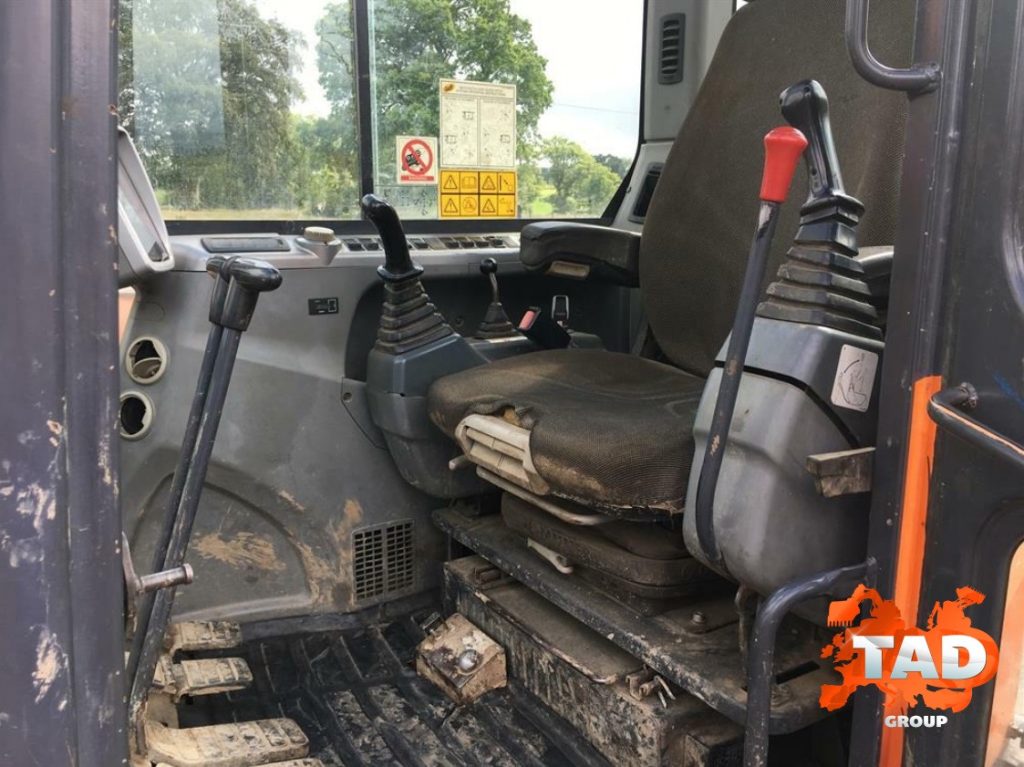 1936365946 miniekskavator doosan dx80r