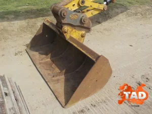1944650887 gusenichnyj ekskavator cat
