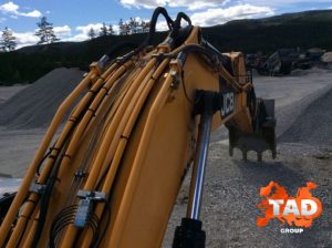 1946320454 gusenichnyj ekskavator jcb