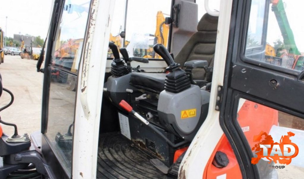 1964748257 miniekskavator kubota u