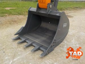 1978336062 gusenichnyj ekskavator doosan
