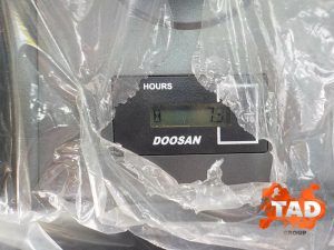 1978336268 gusenichnyj ekskavator doosan