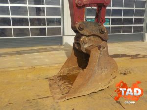 1978636171 gusenichnyj ekskavator jcb