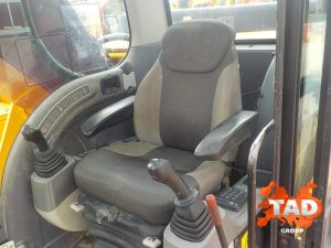 1978636412 gusenichnyj ekskavator jcb