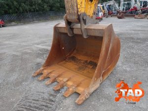 1980484807 gusenichnyj ekskavator jcb