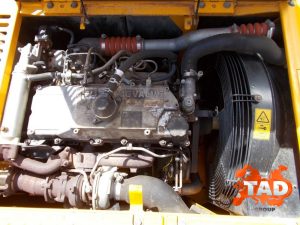 1981019532 gusenichnyj ekskavator jcb