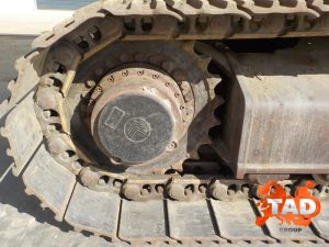 1984468077 gusenichnyj ekskavator jcb