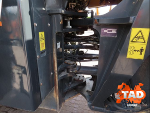 1984537043 frontalnyj pogruzchik komatsu