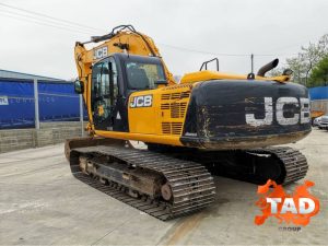 1984956217 gusenichnyj ekskavator jcb