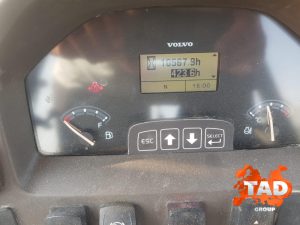 1991898877 ekskavator pogruzchik volvo bl71b