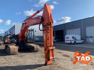 2012511400 gusenichnyj ekskavator hitachi