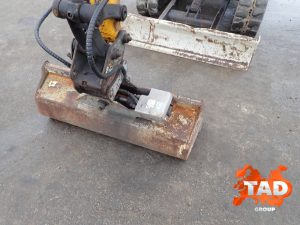 2048832133 miniekskavato jcb 8025