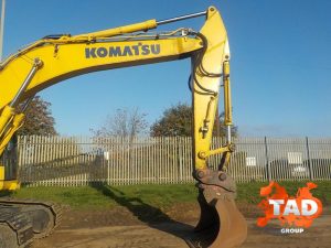 2052299240 gusenichnyj ekskavator komatsu