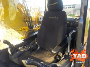 2052299648 gusenichnyj ekskavator komatsu