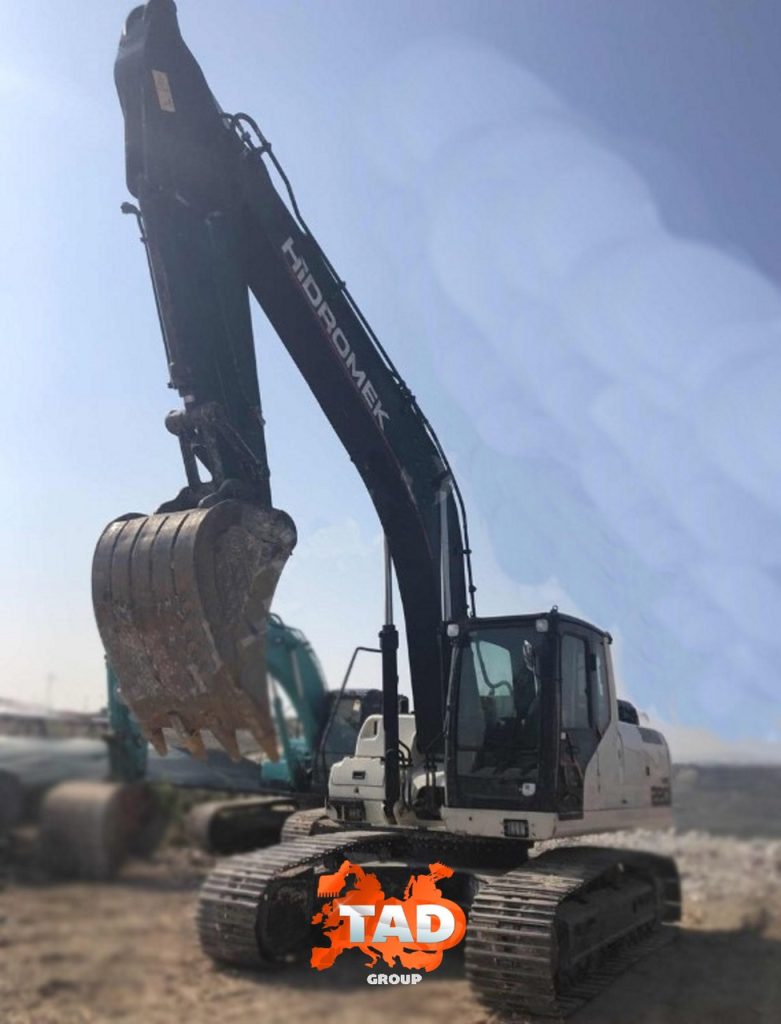 2056191227 gusenichnyj ekskavator hidromek