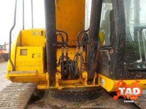 2079185626 gusenichnyj ekskavator jcb