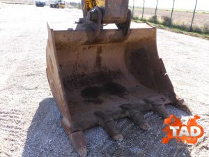 2080604093 gusenichnyj ekskavator jcb