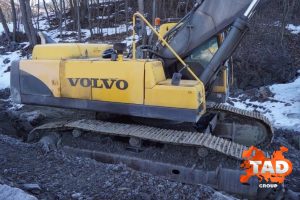 2128572005 gusenichnyj ekskavator volvo