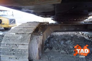 2128572067 gusenichnyj ekskavator volvo