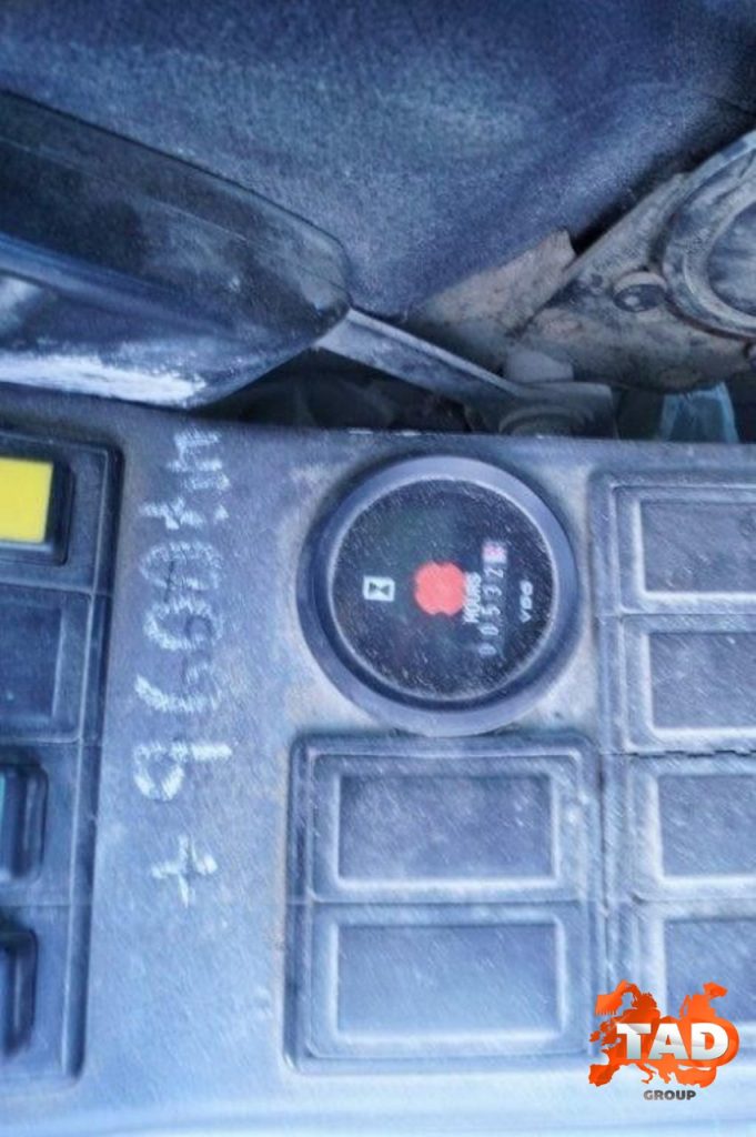 2128572131 gusenichnyj ekskavator volvo