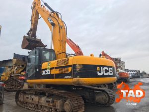 2128735766 gusenichnyj ekskavator jcb
