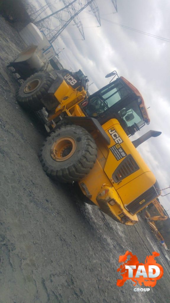 2130221460 frontalnyj pogruzchik jcb
