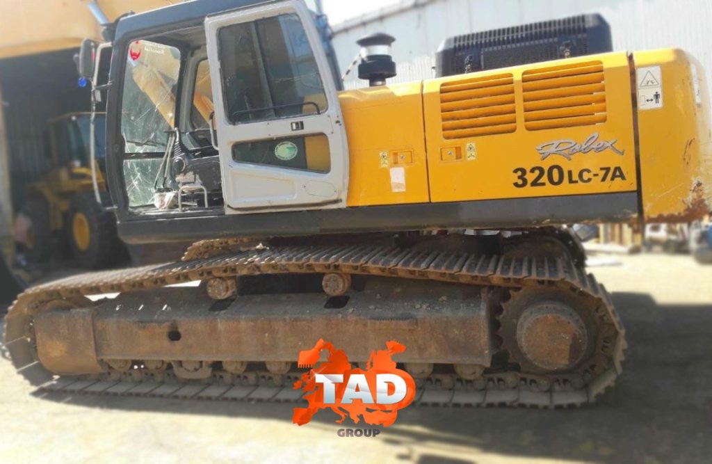 2138155009 gusenichnyj ekskavator hyundai