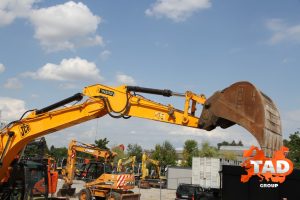 2139299127 gusenichnyj ekskavator jcb