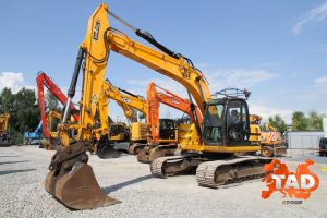 2139299131 gusenichnyj ekskavator jcb